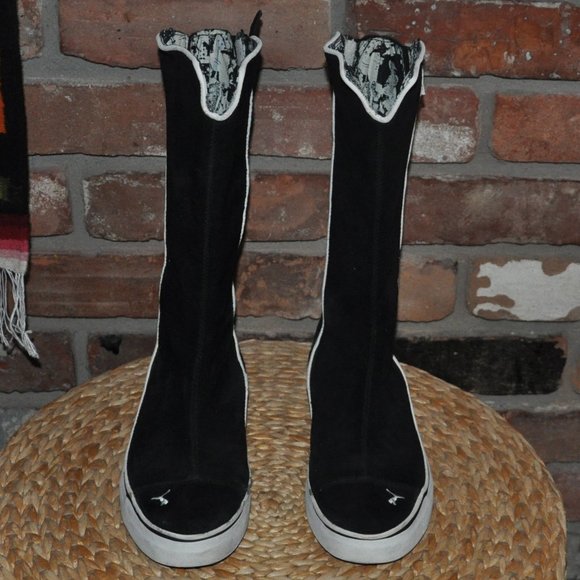 Puma Black & White Suede Tall Calf Zip-up High Top Sneaker Boots US 7, EUR 37.5 - Picture 3 of 12